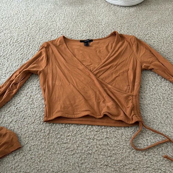 Auburn colored crop top - Picture 1 of 1